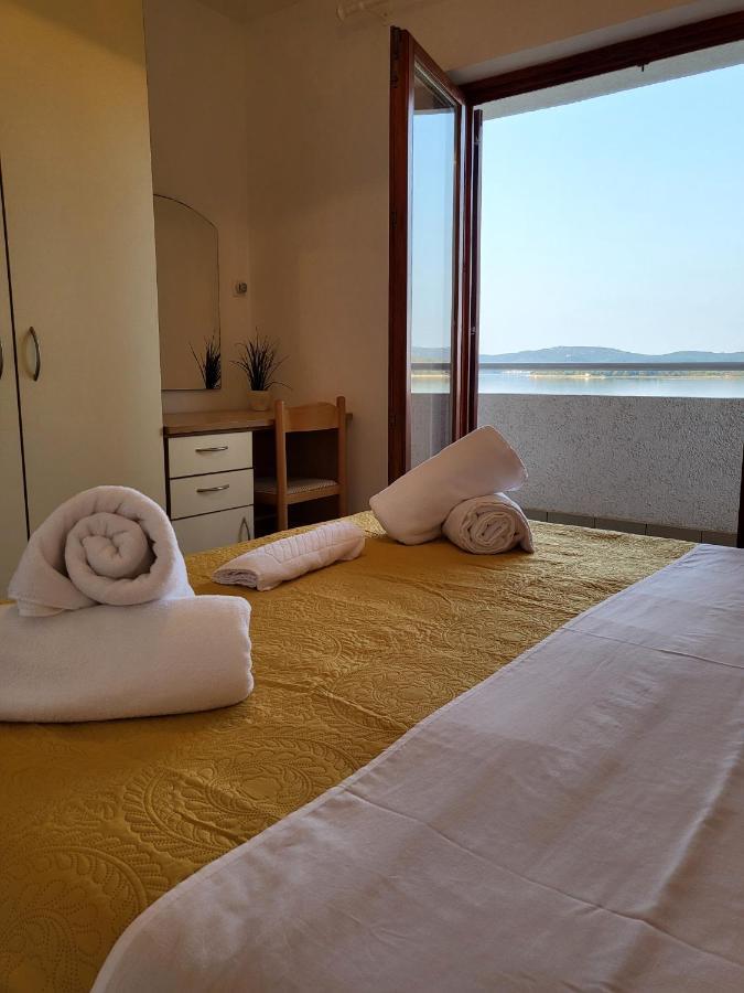 Sea&Sun Apartamento Turanj Exterior foto